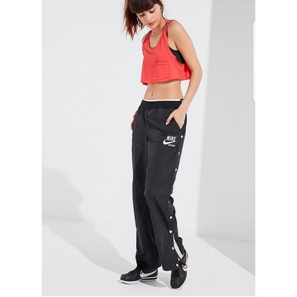 nike ladies track pants